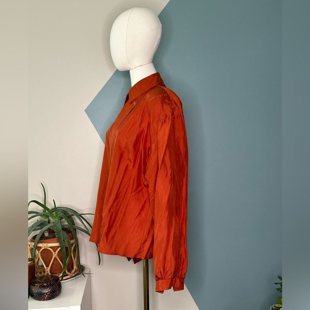 Vintage Yessica by C&A 100% Silk Rust Orange Asymmetrical Button Blouse (US 12) - Picture 3 of 14
